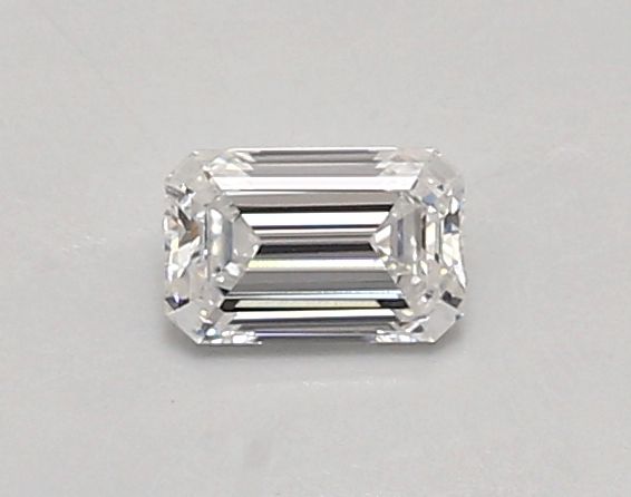 0.46 ct lab-grown Emerald Diamond