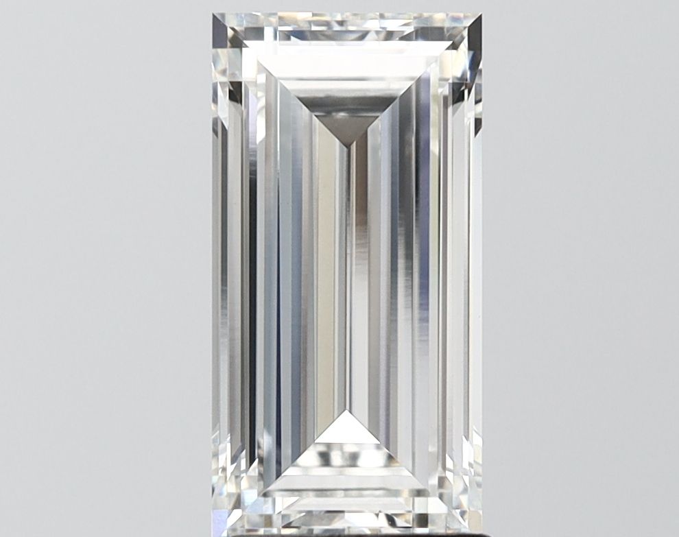2.66 ct Baguette diamond