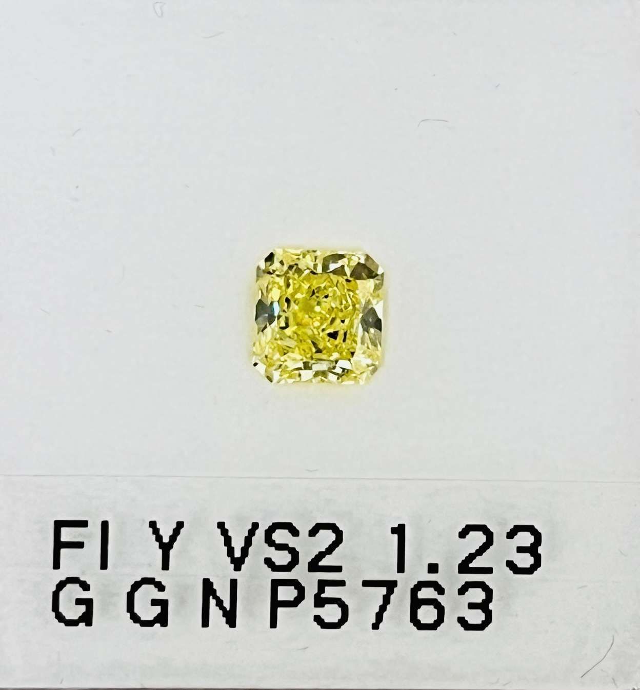 1.23 ct Square radiant Diamond