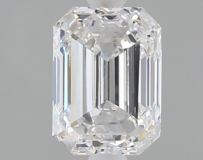 1.54 ct. emerald Lab Grown Diamond front image