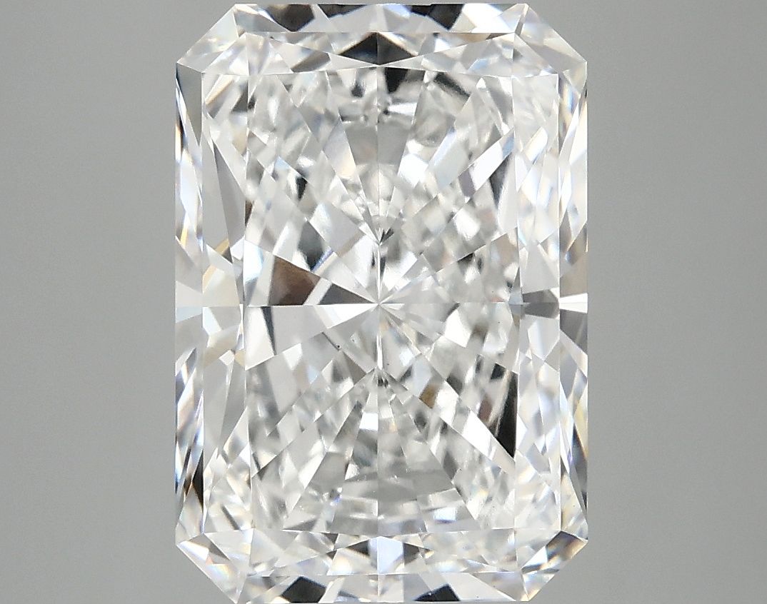 4.90 ct. radiant Lab Grown Diamond front image