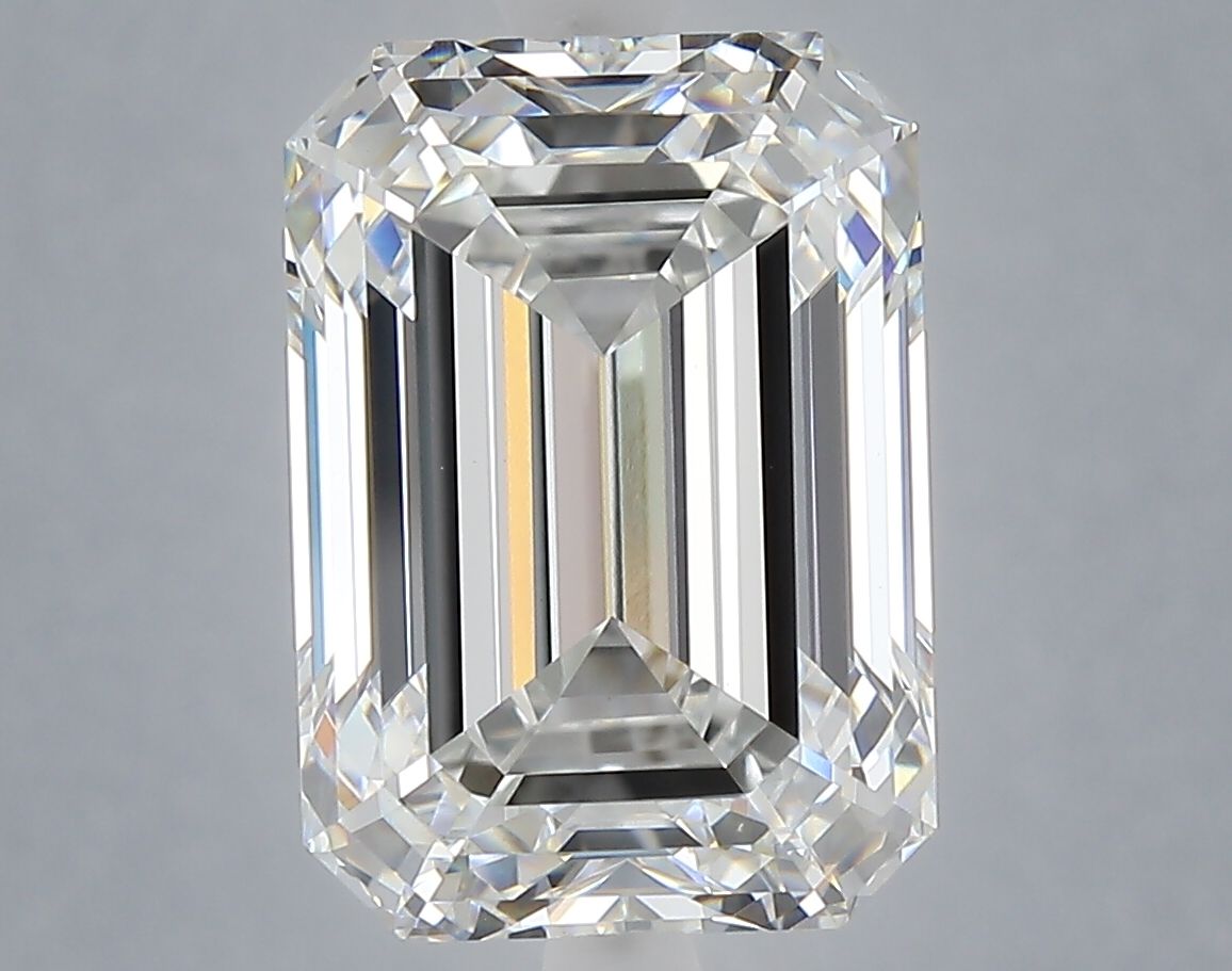 6.52 ct. emerald Lab Grown Diamond front image