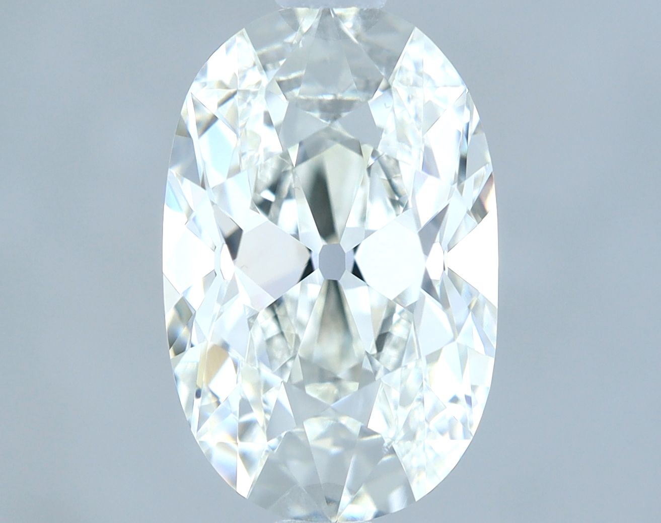 2.01 ct Oval diamond