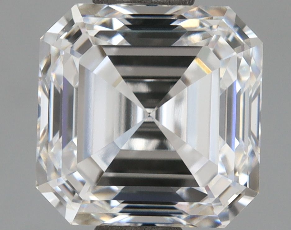 2.02 ct lab-grown Square emerald Diamond