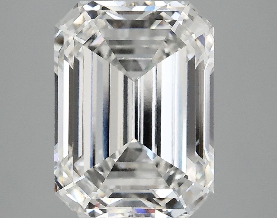 4.10 ct. emerald Lab Grown Diamond front image