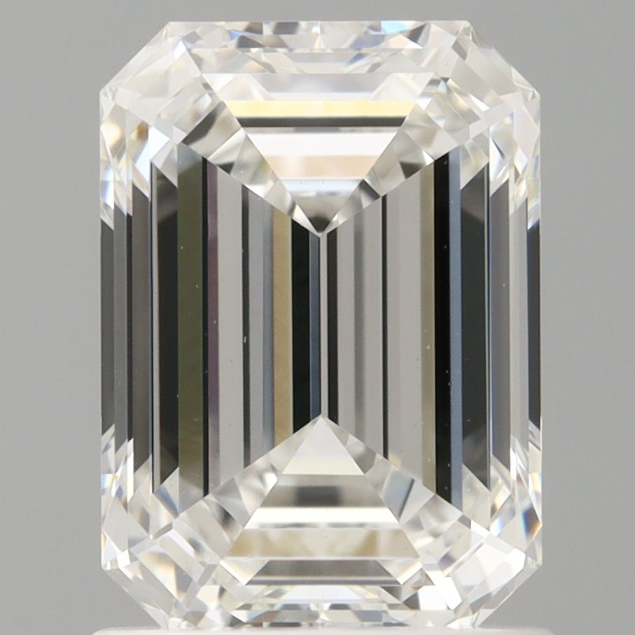 1.52 ct. emerald Lab Grown Diamond front image