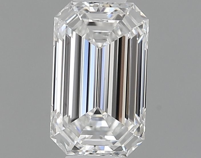 0.4 ct lab-grown Emerald Diamond