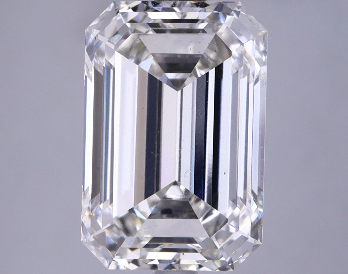3.80 ct. emerald Lab Grown Diamond front image