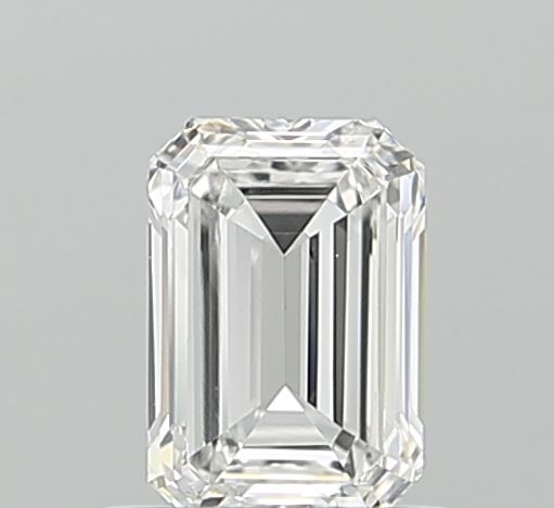 0.8 ct lab-grown Emerald Diamond