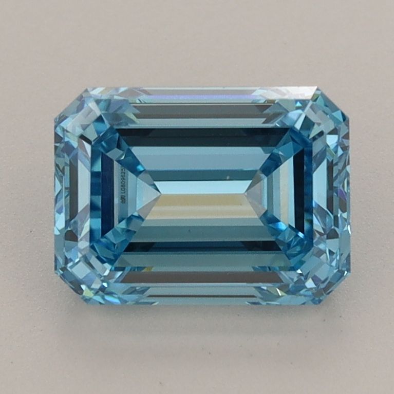 1.92 ct. emerald Lab Grown Diamond front image