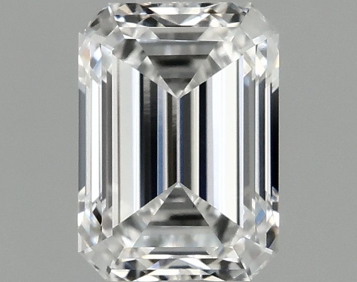 1.05 ct. emerald Lab Grown Diamond front image