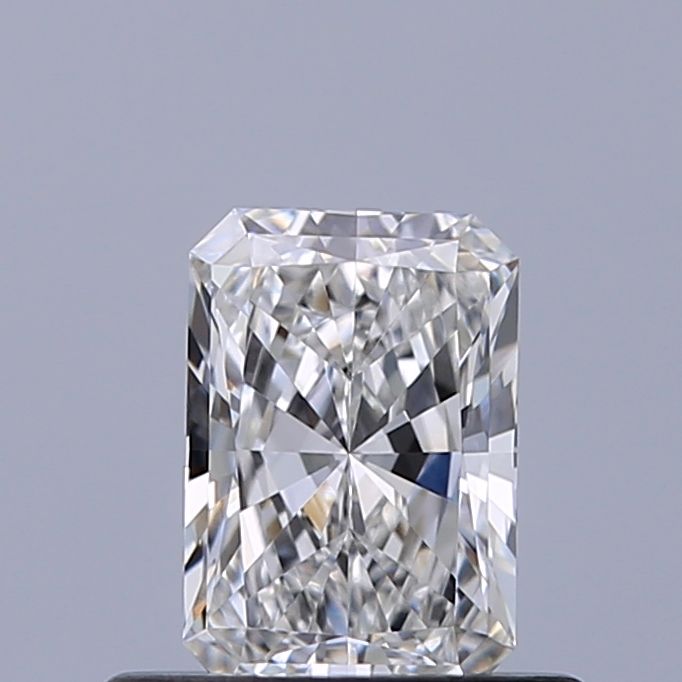 0.46 ct lab-grown Radiant Diamond