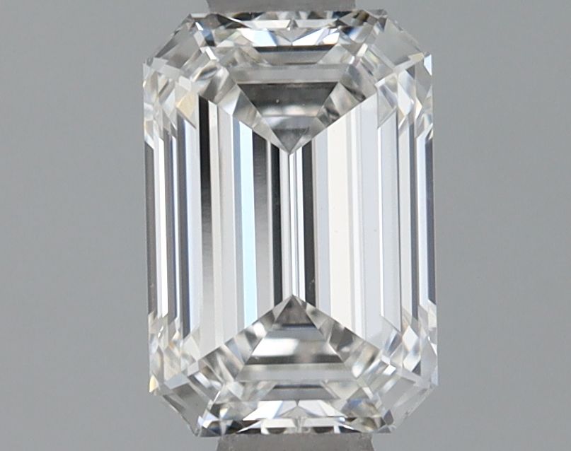 0.85 ct. emerald Lab Grown Diamond front image