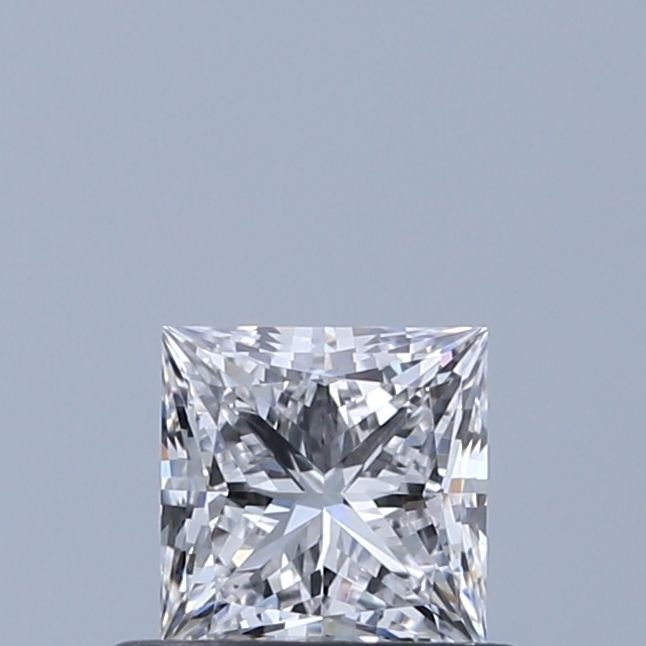 0.53 ct lab-grown Princess Diamond