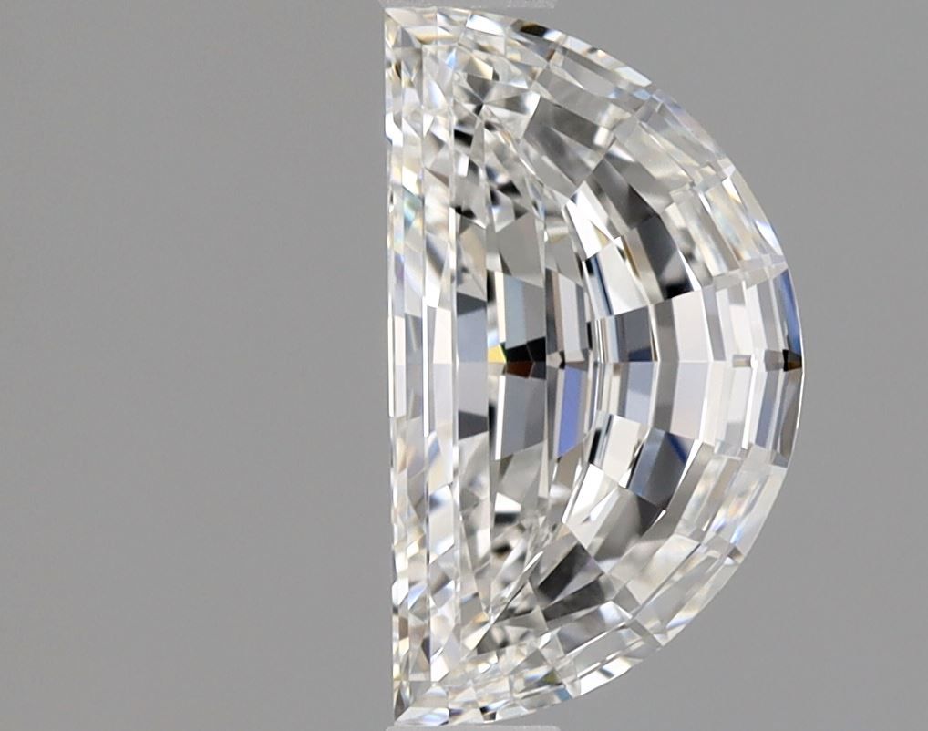 0.9 ct Half moon Diamond