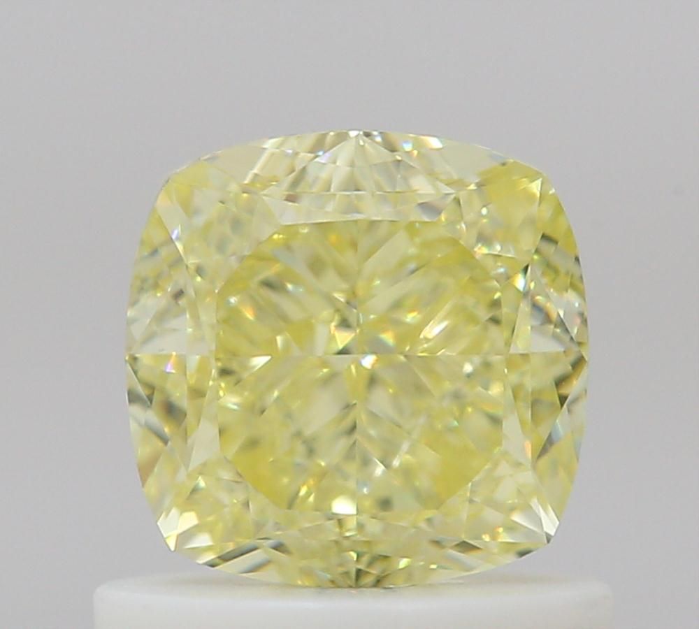 1.01 ct Cushion Brilliant diamond