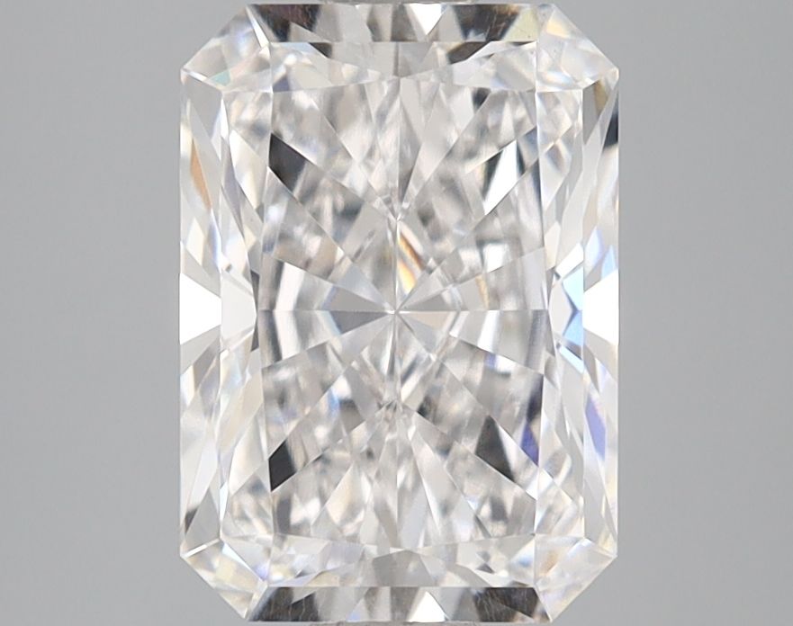 2.59 ct. radiant Lab Grown Diamond front image