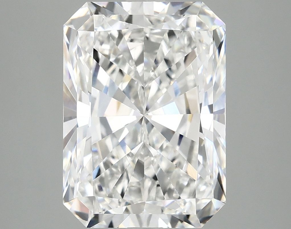 4.89 ct. radiant Lab Grown Diamond front image