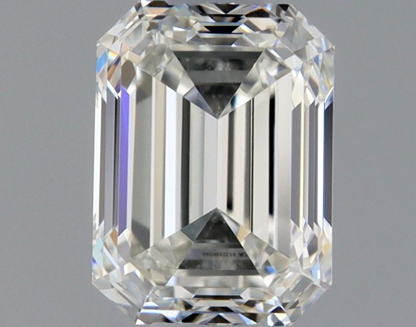 0.42 ct Emerald Diamond