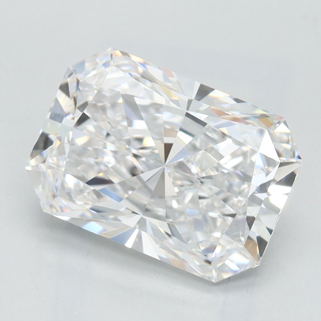 2.58 ct. radiant Lab Grown Diamond front image