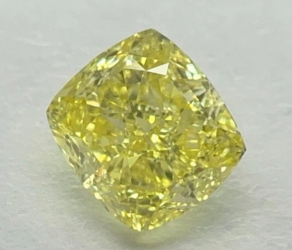 Diament 1.01 ct Fancy Intense Yellow/VS2