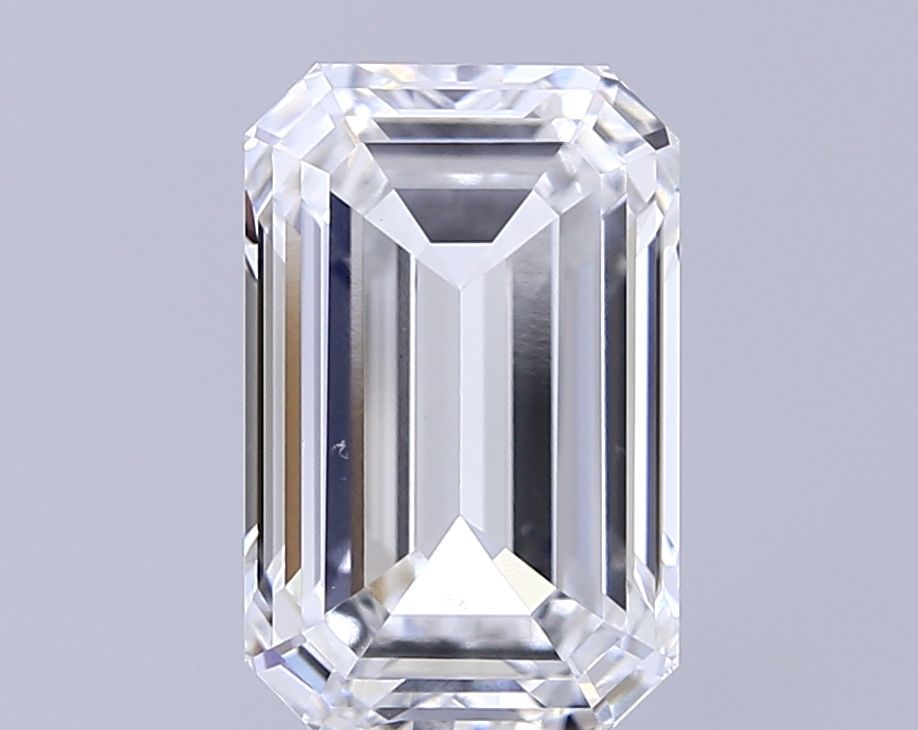 2.85 ct. emerald Lab Grown Diamond front image