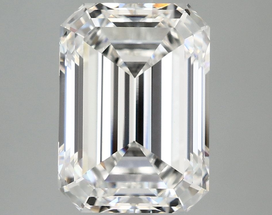 3.91 ct. emerald Lab Grown Diamond front image