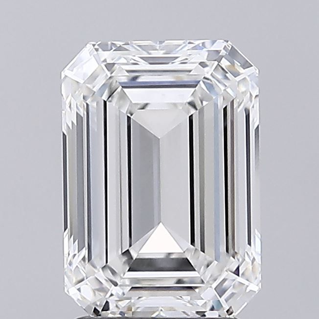 2.57 ct. emerald Lab Grown Diamond front image