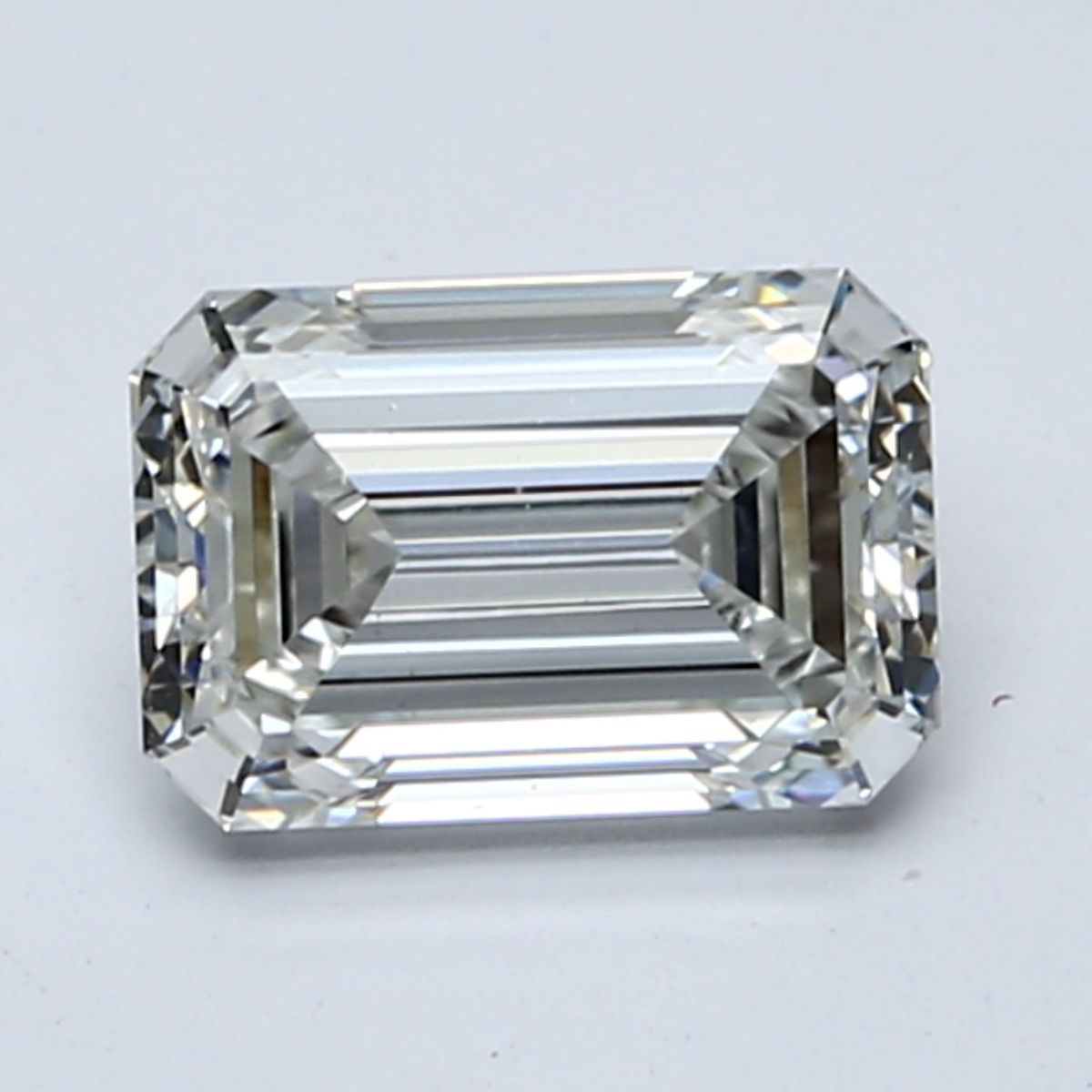 1.42 ct Emerald diamond