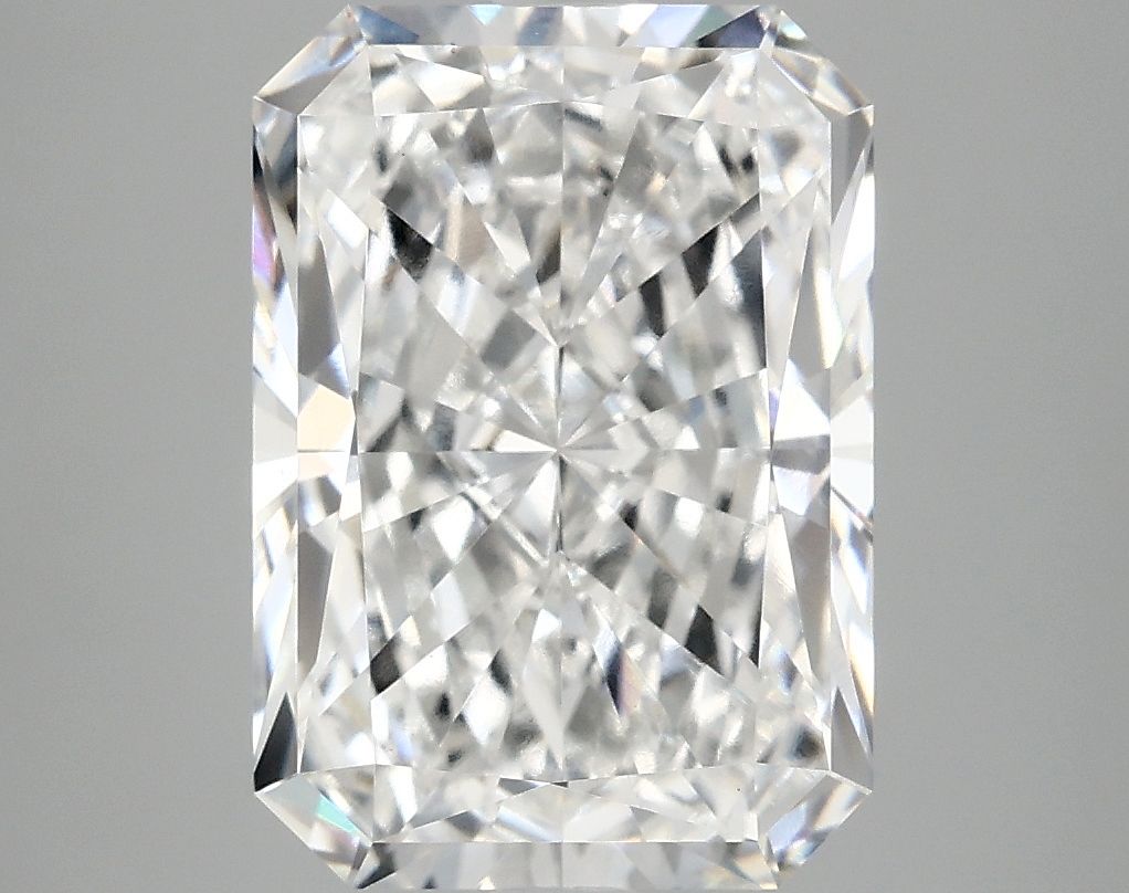 4.80 ct. radiant Lab Grown Diamond front image