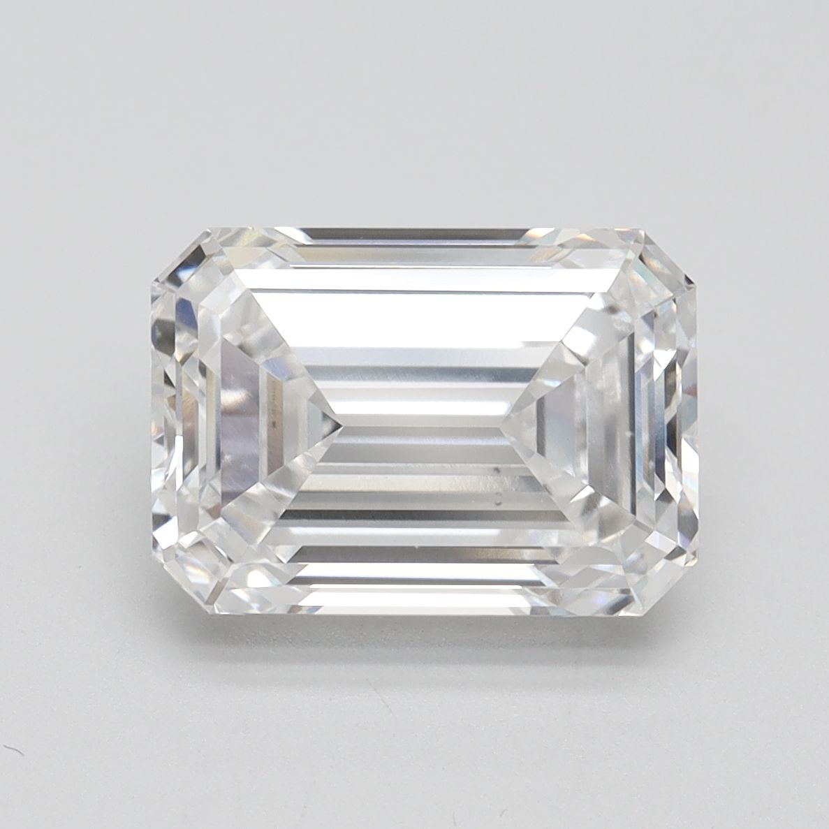 4.04 ct. emerald Lab Grown Diamond front image