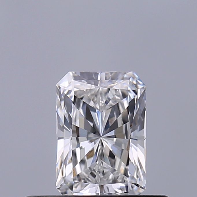 0.41 ct lab-grown Radiant Diamond