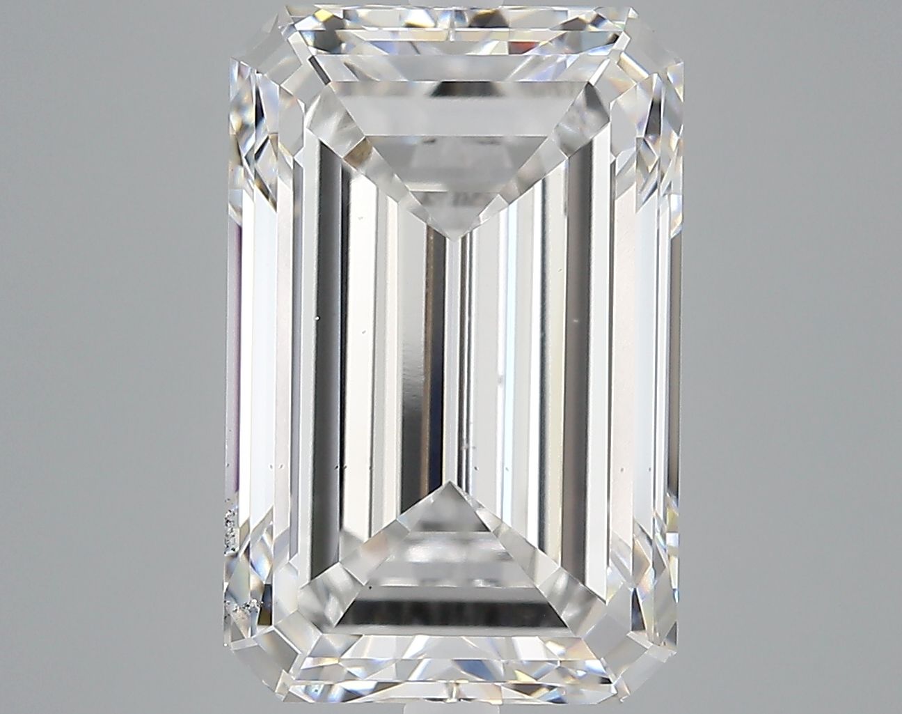 8.00 ct. emerald Lab Grown Diamond front image