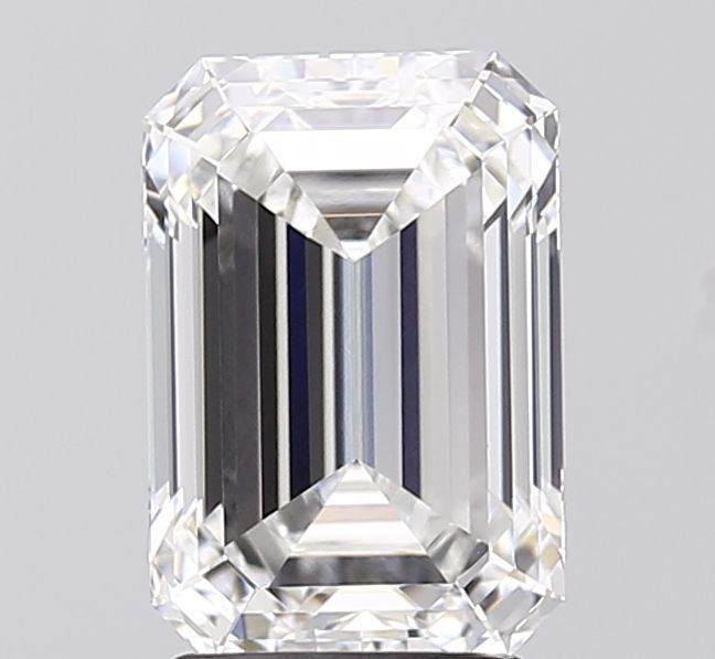 2.60 ct. emerald Lab Grown Diamond front image