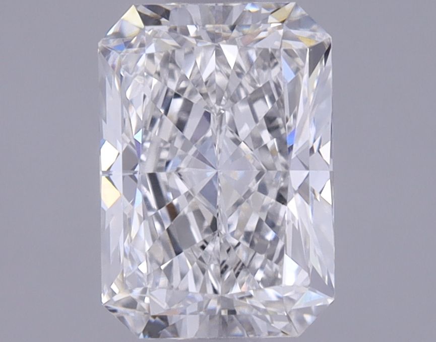 1.03 ct Radiant diamond