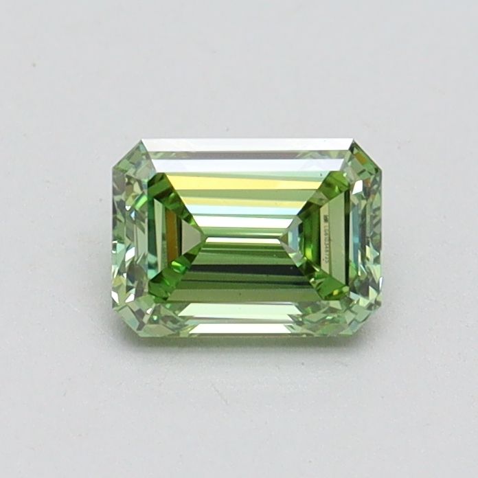 0.53 ct Emerald diamond