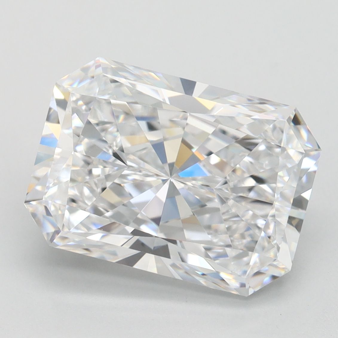 3.76 ct. radiant Lab Grown Diamond front image