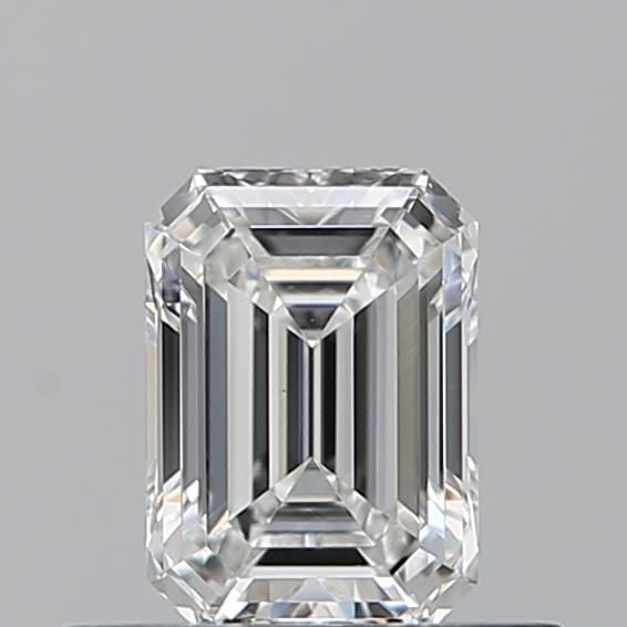 0.51 ct Emerald diamond