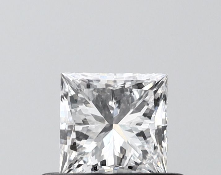 0.49 ct lab-grown Princess Diamond