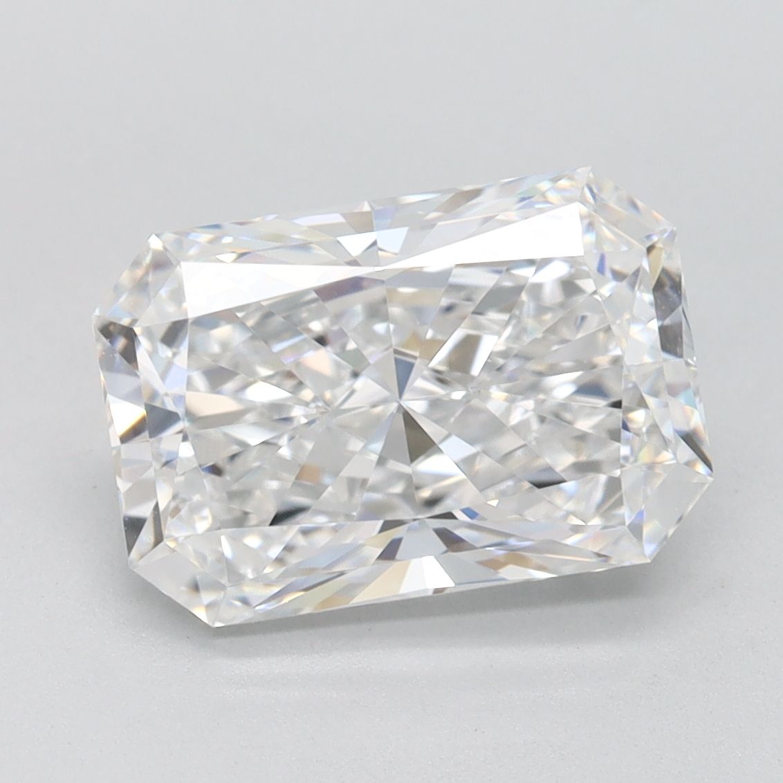 2.66 ct. radiant Lab Grown Diamond front image