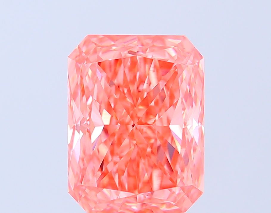 4.52 ct. radiant Lab Grown Diamond front image