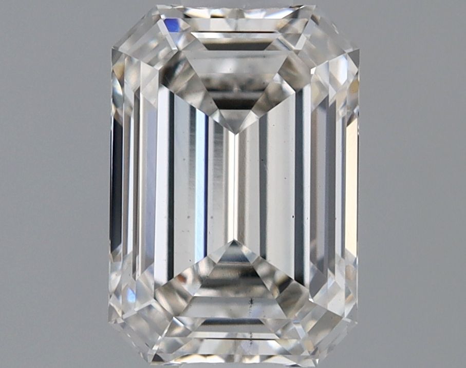 0.90 ct. emerald Lab Grown Diamond front image