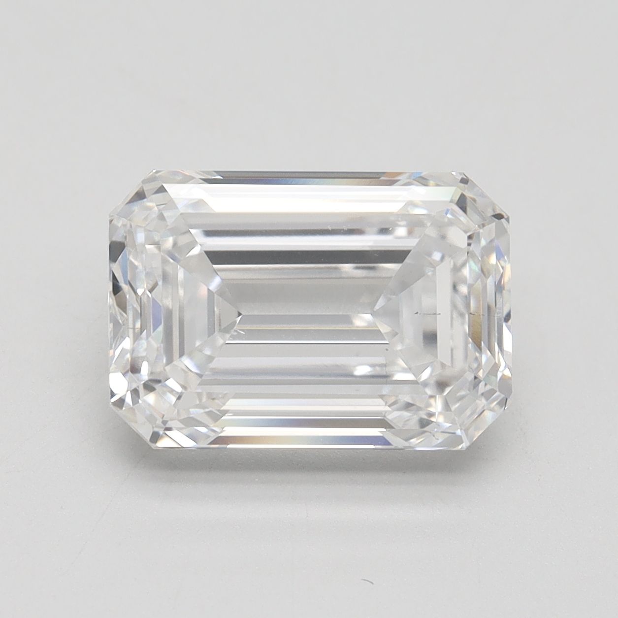 4.52 ct. emerald Lab Grown Diamond front image