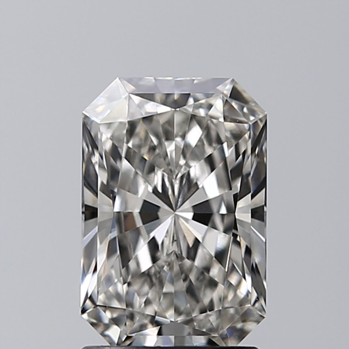 1.51 ct lab-grown Radiant Diamond