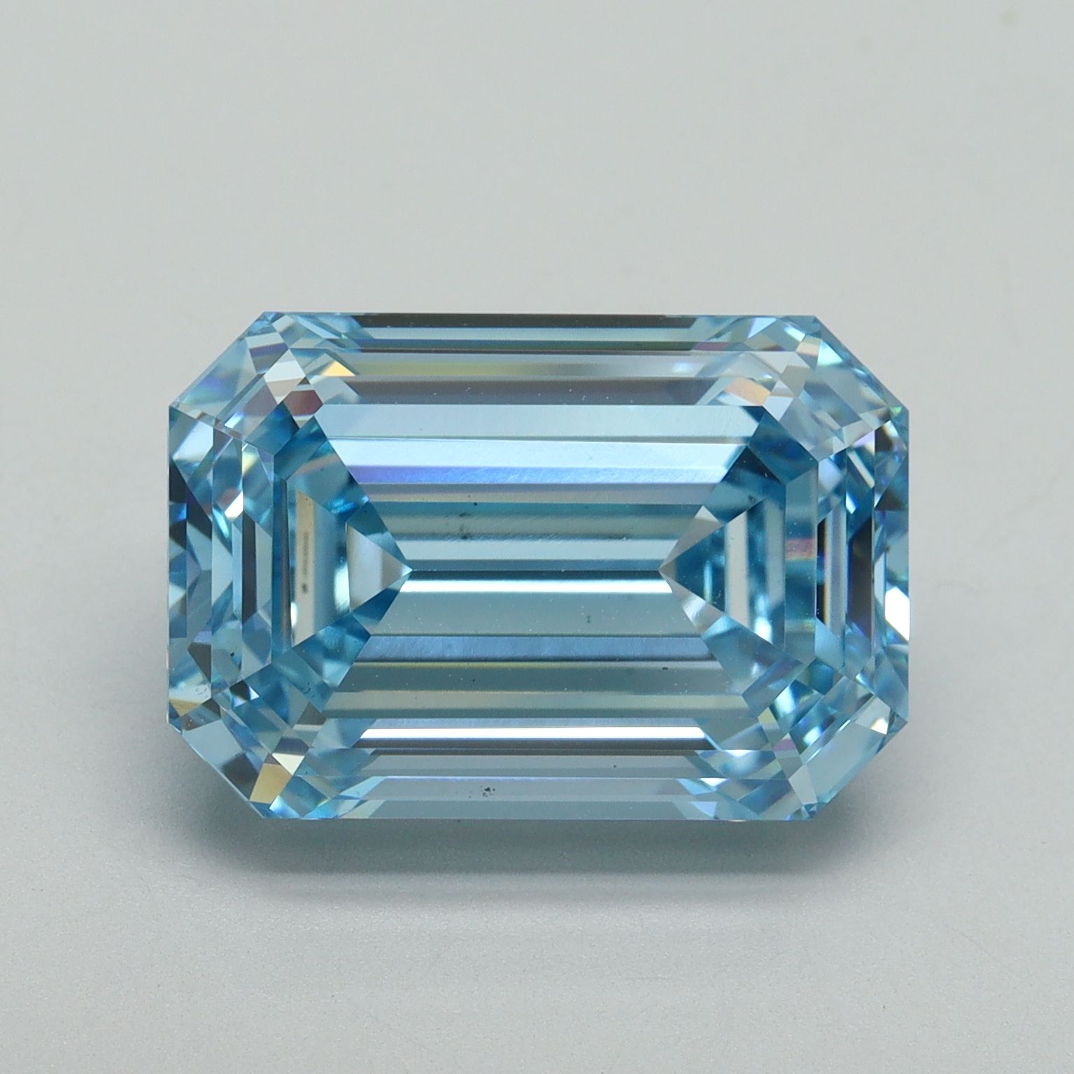 8.54 ct. emerald Lab Grown Diamond front image