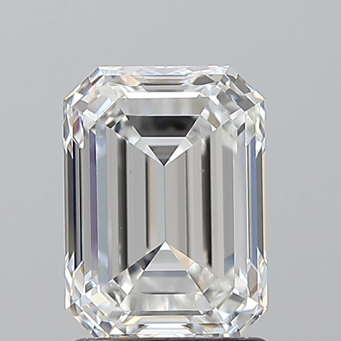 1.70 ct Emerald diamond