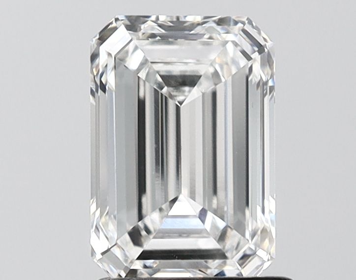 1.49 ct. emerald Lab Grown Diamond front image