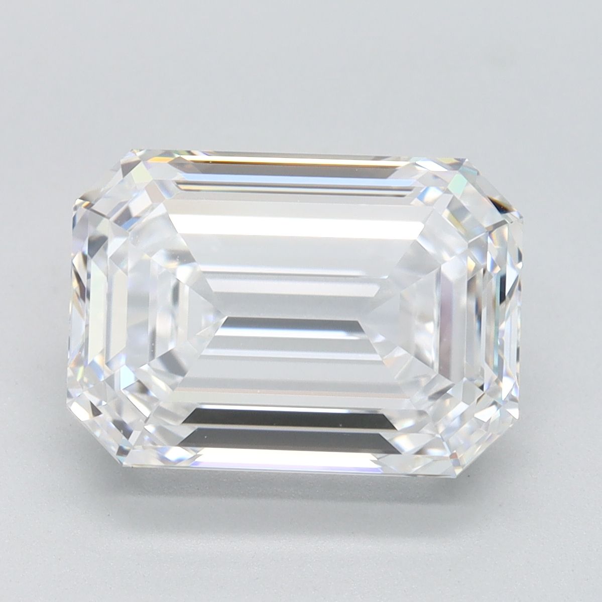 4.04 ct. emerald Lab Grown Diamond front image