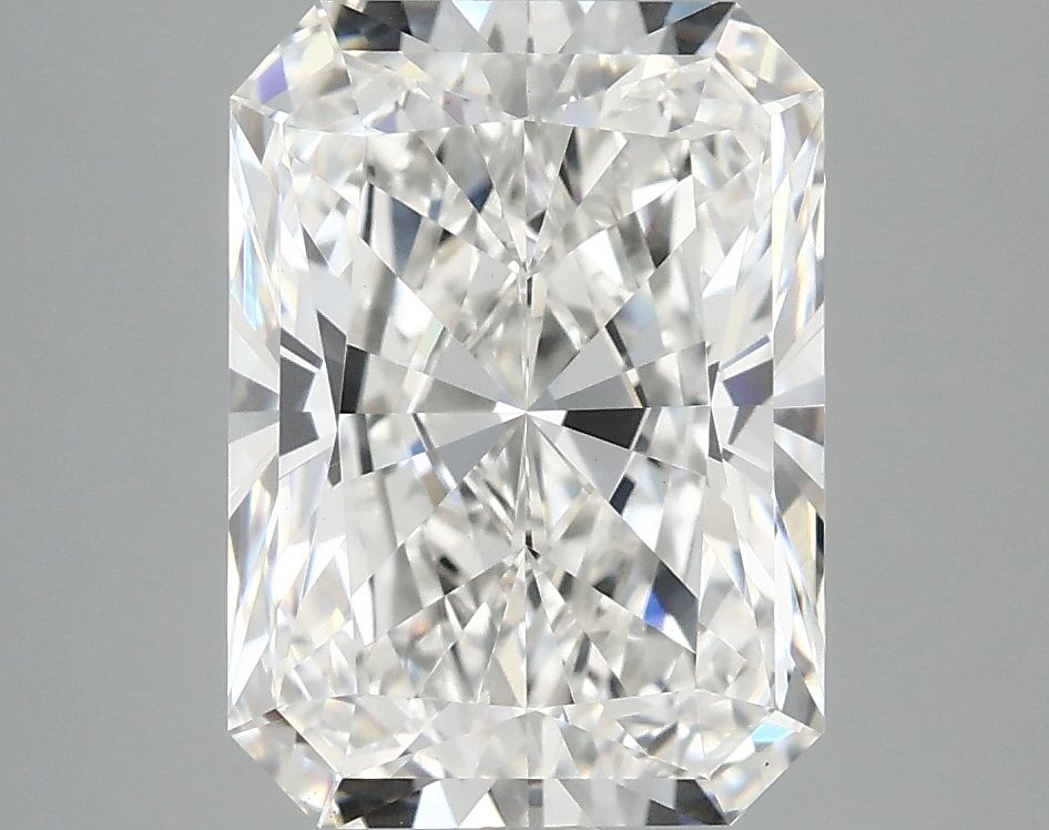 4.15 ct. radiant Lab Grown Diamond front image