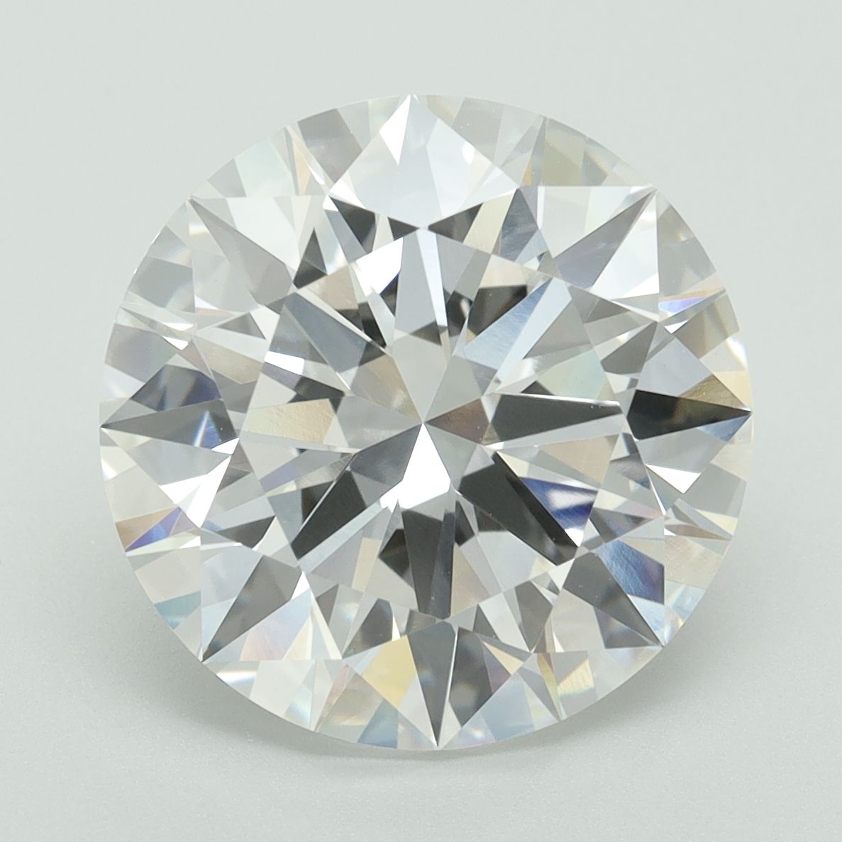 7.03 ct. round Lab Grown Diamond front image